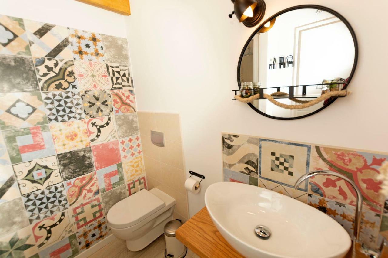 Apartments Opa Opa 리예카 외부 사진