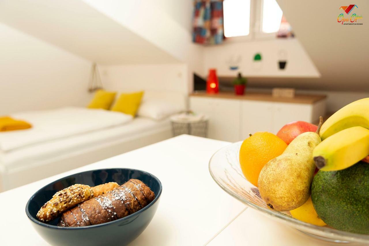 Apartments Opa Opa 리예카 외부 사진